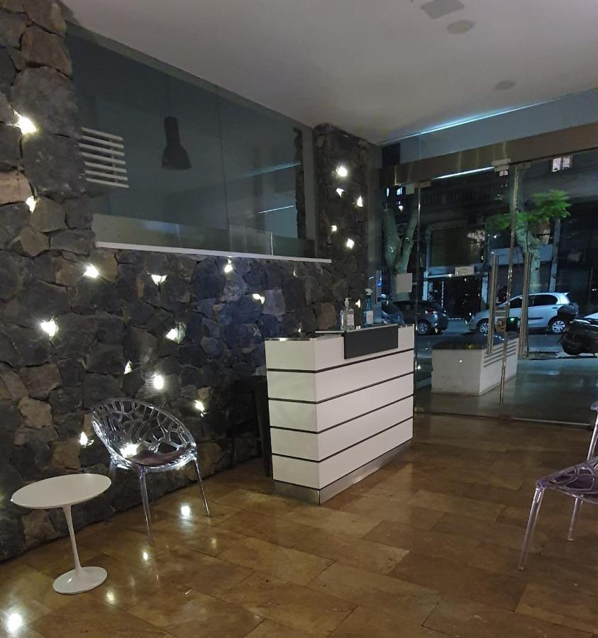 Monoambiente Super Amplio Y Comodo, Ideal Para Explorar La Ciudad Buenos Aires Exteriör bild