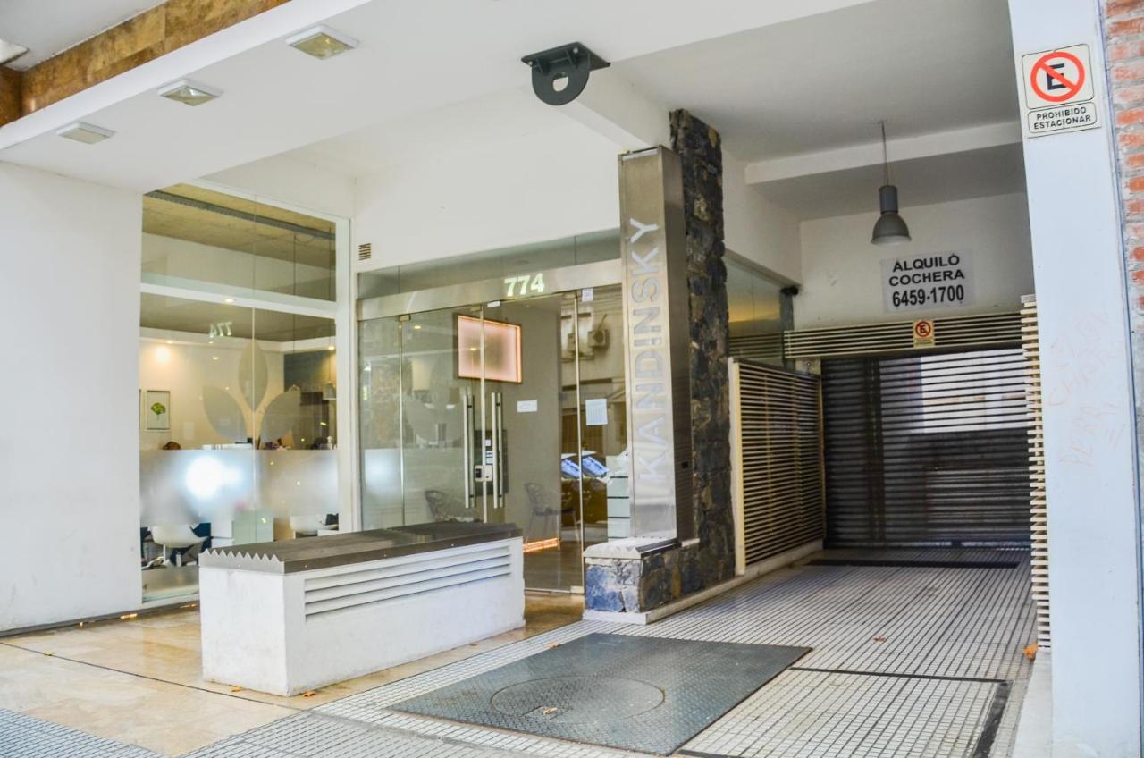 Monoambiente Super Amplio Y Comodo, Ideal Para Explorar La Ciudad Buenos Aires Exteriör bild