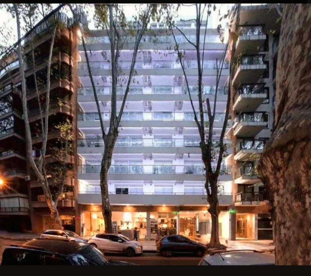 Monoambiente Super Amplio Y Comodo, Ideal Para Explorar La Ciudad Buenos Aires Exteriör bild