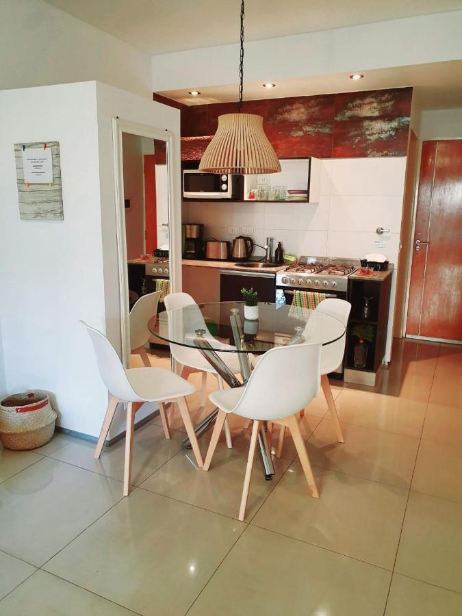 Monoambiente Super Amplio Y Comodo, Ideal Para Explorar La Ciudad Buenos Aires Exteriör bild