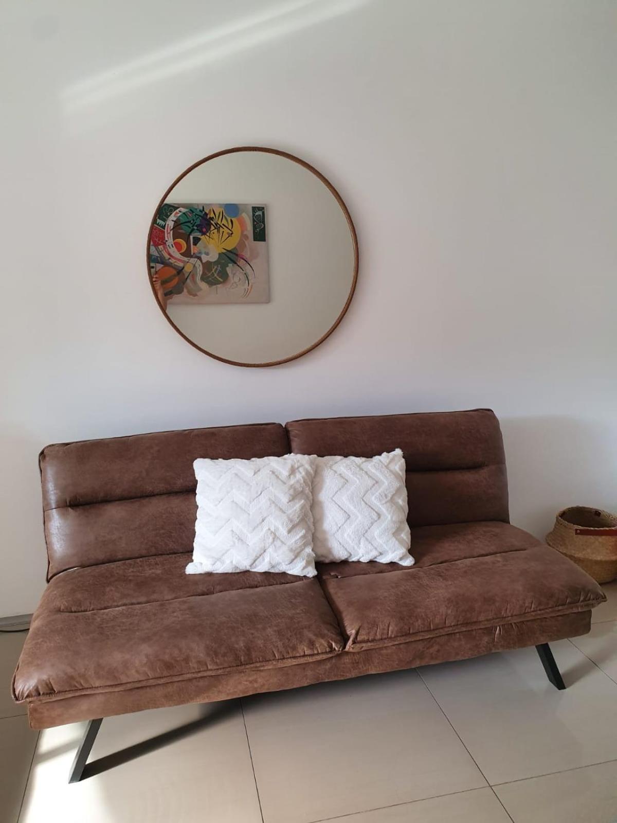 Monoambiente Super Amplio Y Comodo, Ideal Para Explorar La Ciudad Buenos Aires Exteriör bild